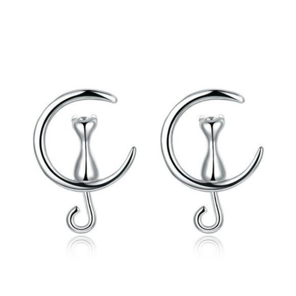 New Beautiful Sterling Silver Cat on the Moon Earrings - Picture 1 of 2